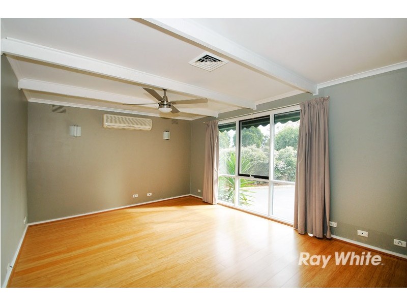 4 Casale Court, Frankston VIC 3199