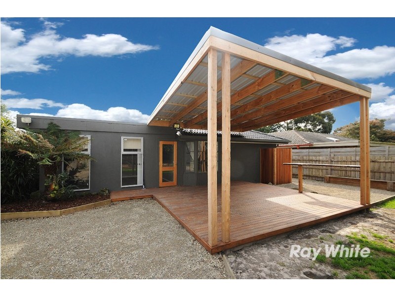 4 Casale Court, Frankston VIC 3199