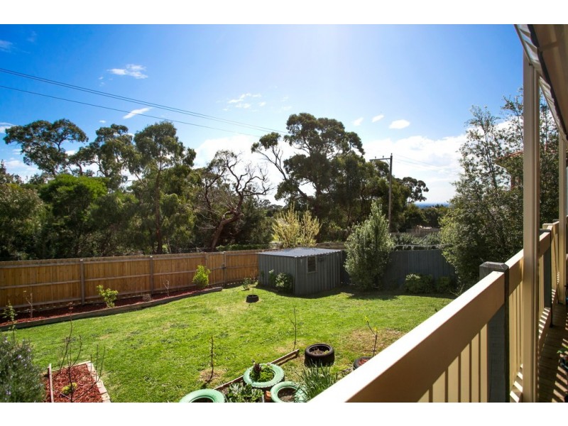 32 Willow Road, Frankston VIC 3199
