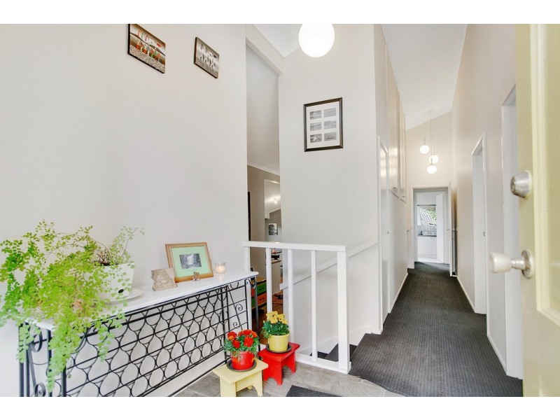 32 Willow Road, Frankston VIC 3199