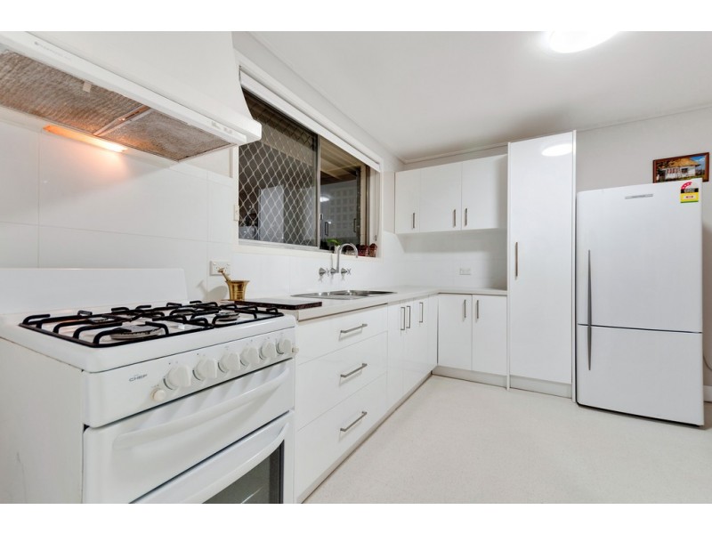 120 Karingal Drive, Frankston VIC 3199