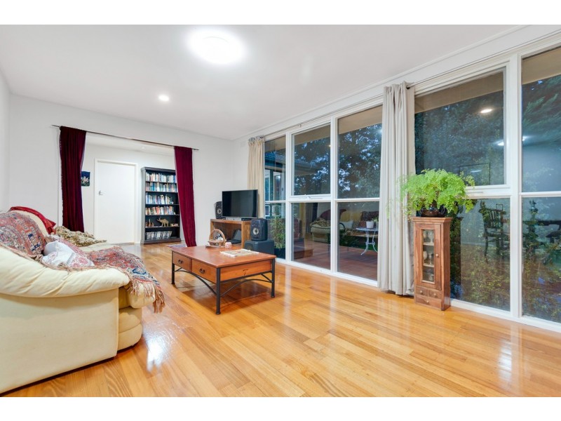 120 Karingal Drive, Frankston VIC 3199
