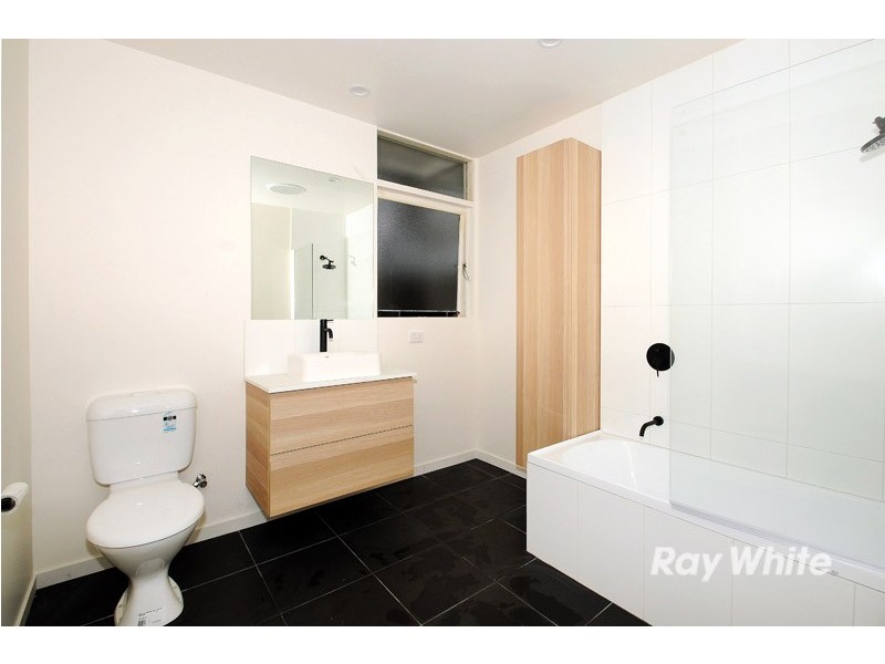 21 Wynden Drive, Frankston VIC 3199