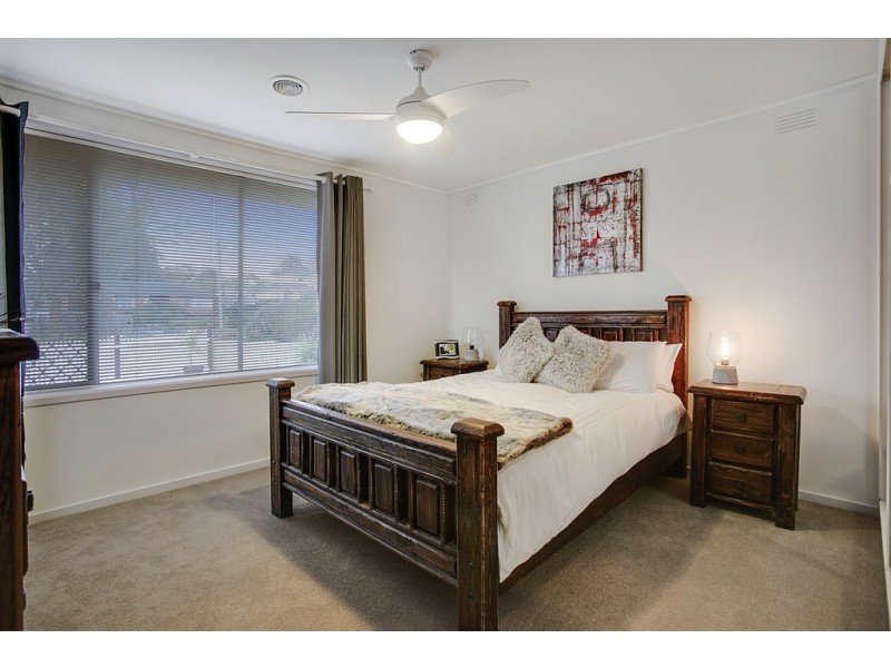 30 Fingal Drive, Frankston VIC 3199