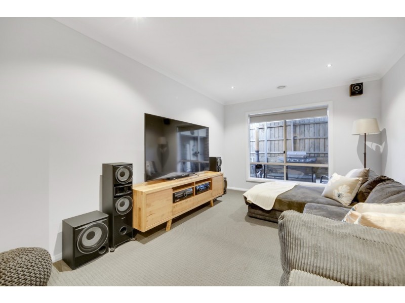 6 Serene Court, Langwarrin VIC 3910