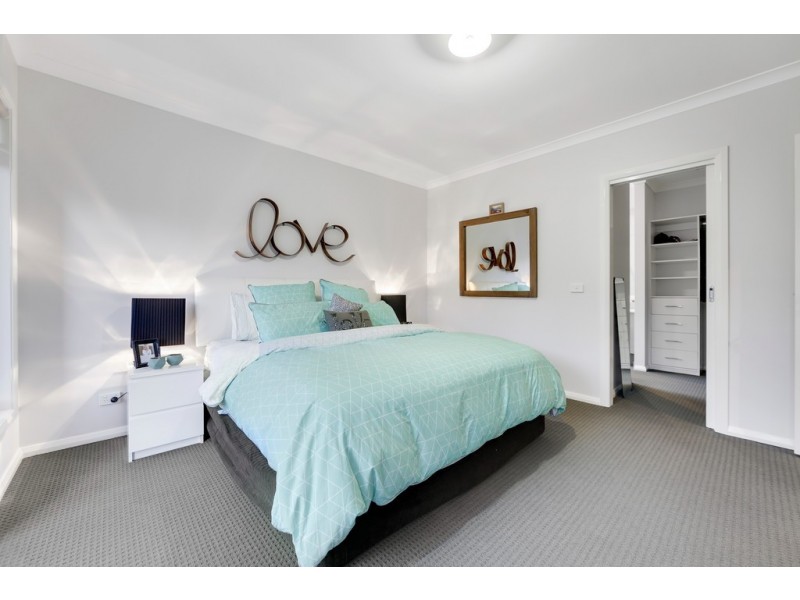 6 Serene Court, Langwarrin VIC 3910