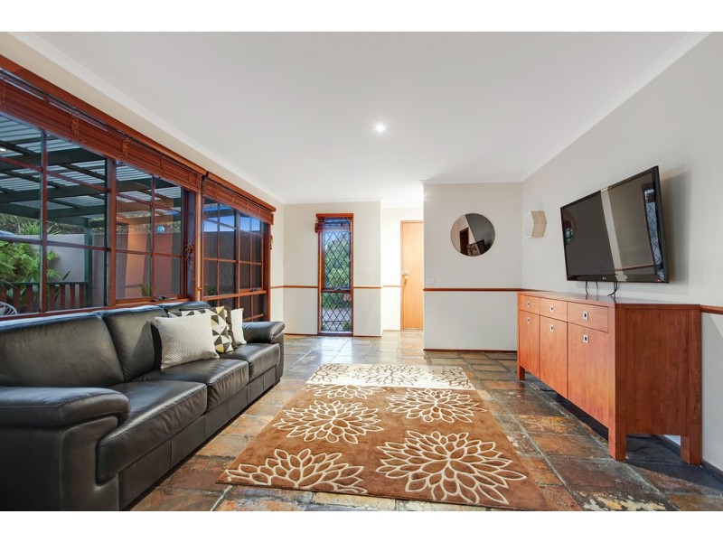 5 Ballymore Court, Frankston VIC 3199