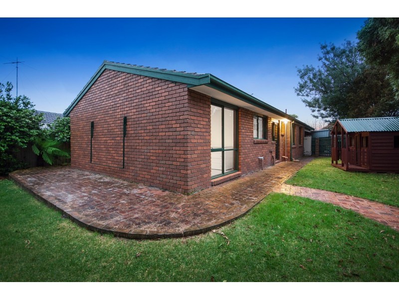 5 Ballymore Court, Frankston VIC 3199