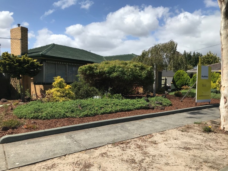 27 Berberis Crescent, Frankston VIC 3199