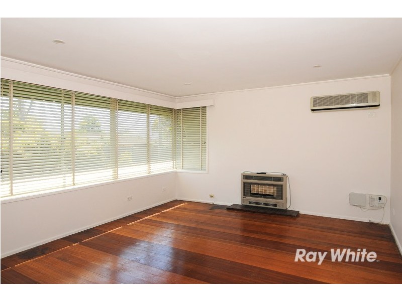 27 Berberis Crescent, Frankston VIC 3199