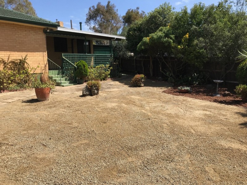 27 Berberis Crescent, Frankston VIC 3199