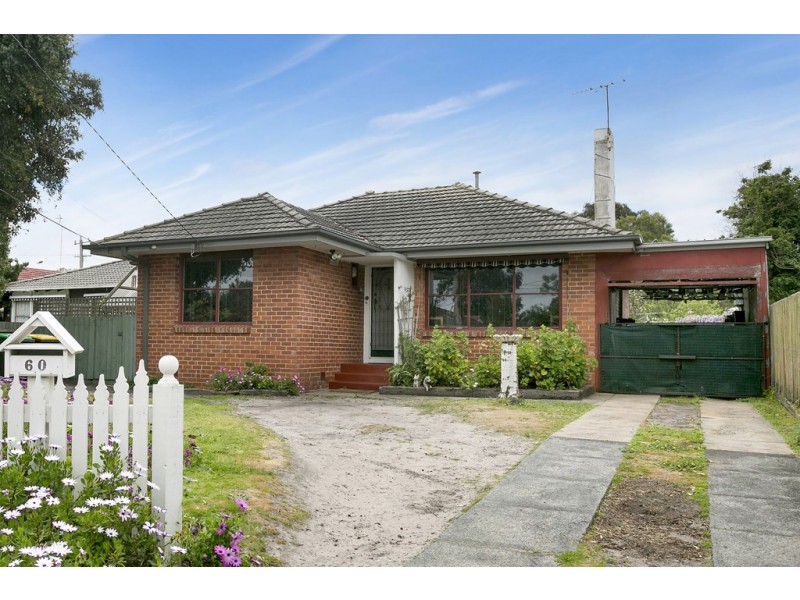 60 Pine Street, Frankston North VIC 3200