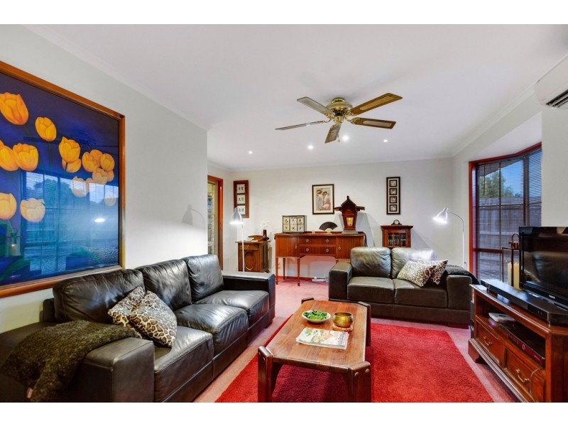 2 Lexton Court, Seaford VIC 3198