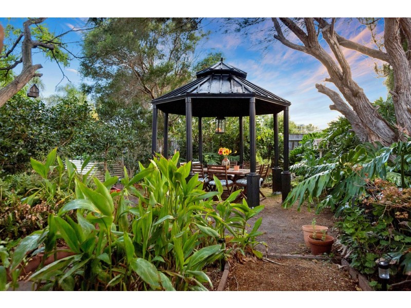 2 Lexton Court, Seaford VIC 3198