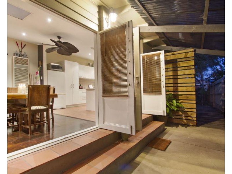 1/37 Bouvardia Crescent, Frankston North VIC 3200