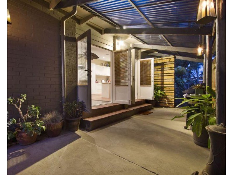 1/37 Bouvardia Crescent, Frankston North VIC 3200