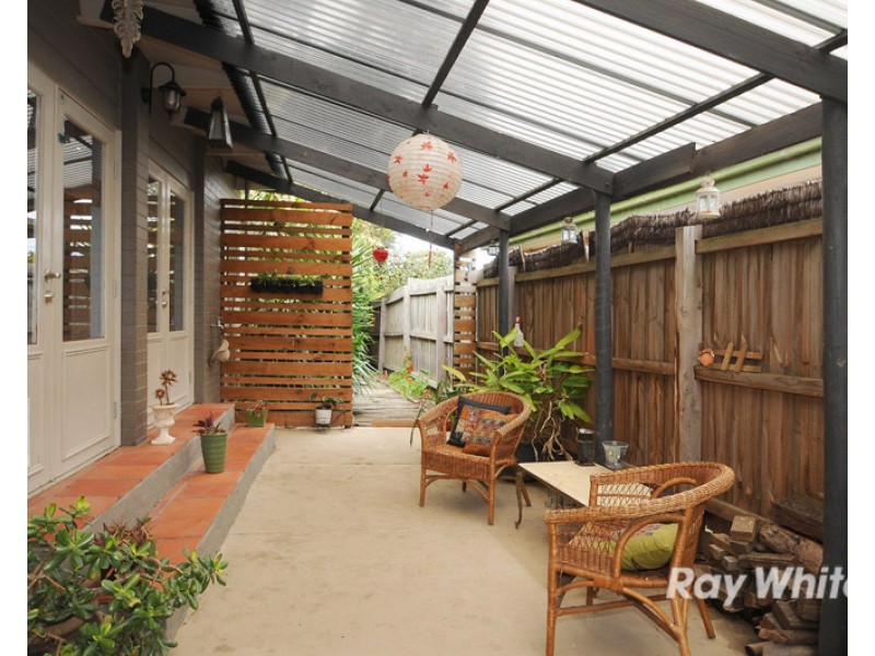 1/37 Bouvardia Crescent, Frankston North VIC 3200