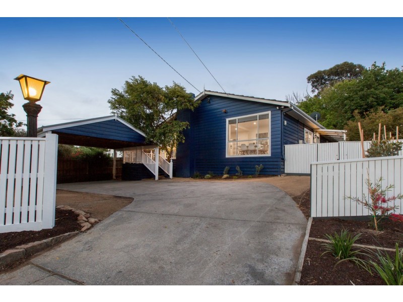 33 Humphries Road, Frankston South VIC 3199