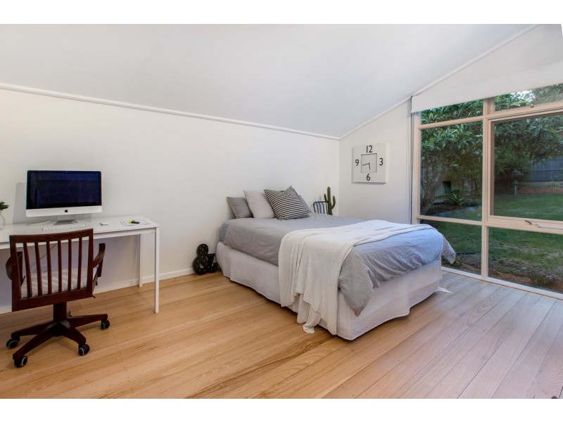 33 Humphries Road, Frankston South VIC 3199