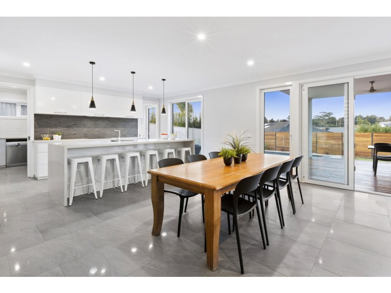 22 Peter Chance Crescent, Langwarrin VIC 3910