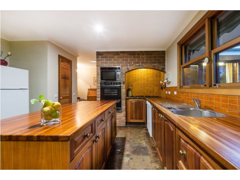 18 Shaxton Circle, Frankston VIC 3199