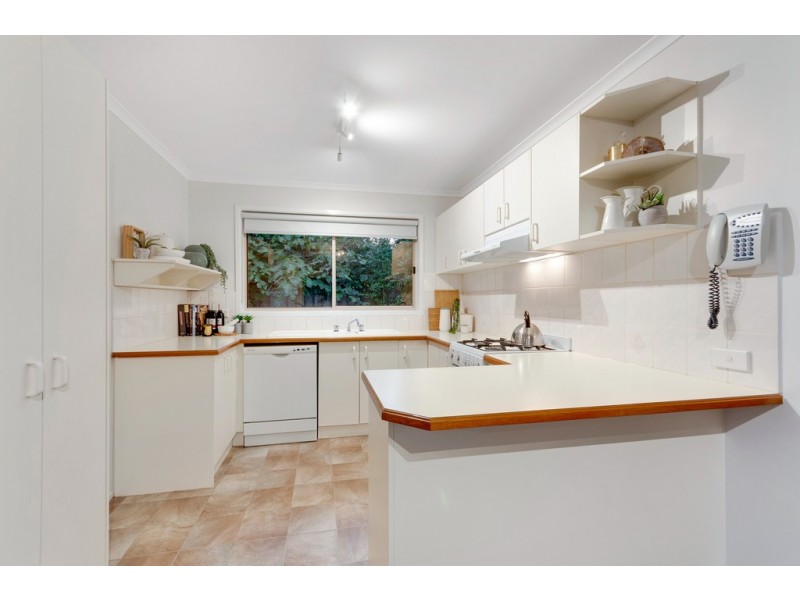 27/1 Young Street, Seaford VIC 3198