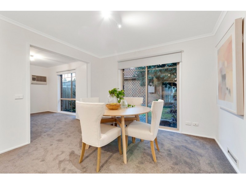 27/1 Young Street, Seaford VIC 3198