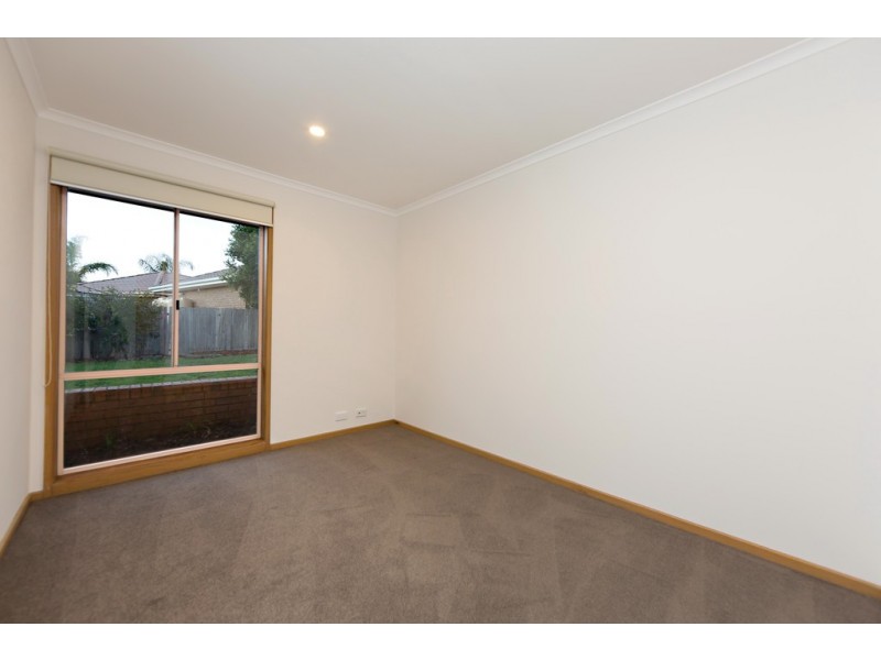 19 Bokissa Drive, Frankston VIC 3199