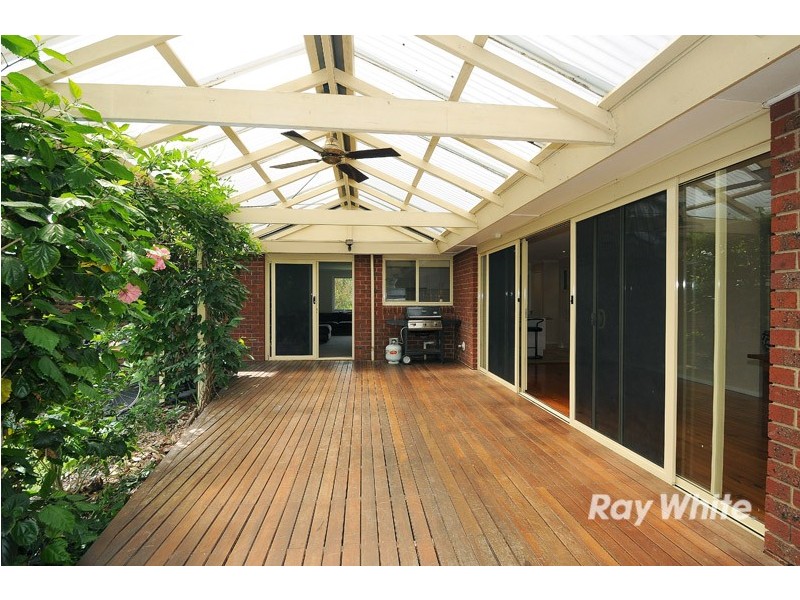 8 Japonica Grove, Frankston South VIC 3199