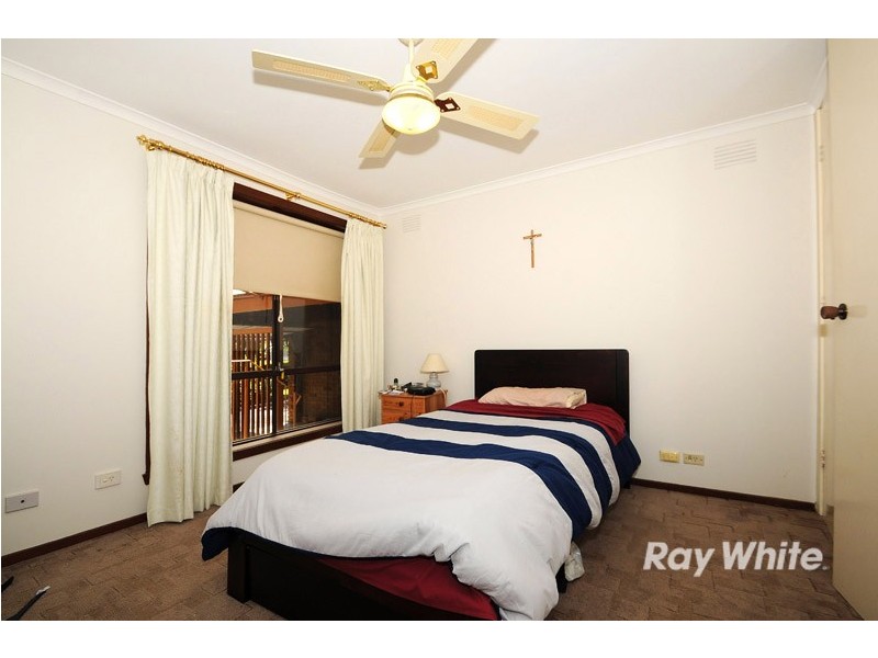 2/2 Holmes Street, Frankston VIC 3199