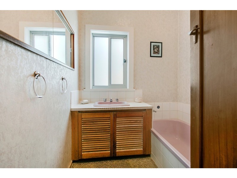 18 Margate Avenue, Frankston VIC 3199