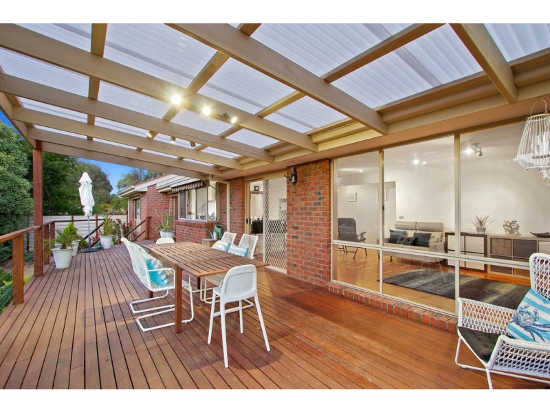 24 Balmerino Square, Frankston VIC 3199