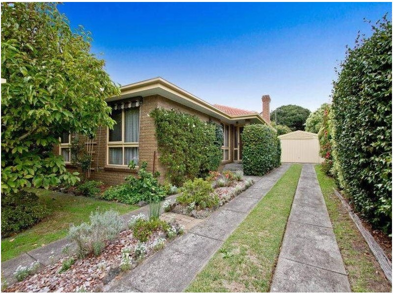 6 Valley Road, Frankston VIC 3199