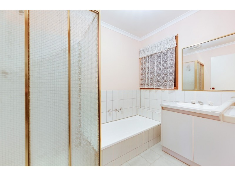 143 Cranbourne Road, Frankston VIC 3199