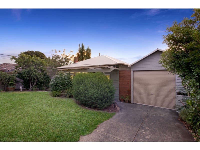 2 Balcombe Street, Frankston VIC 3199