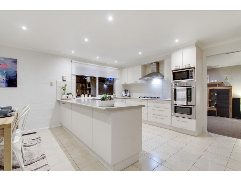 41 Eramosa Road, Somerville VIC 3912