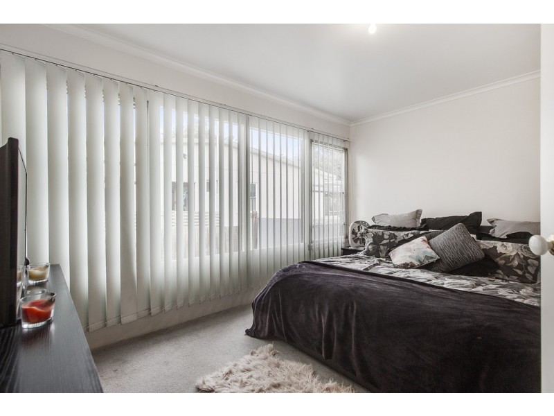 13 Radiata Street, Frankston North VIC 3200