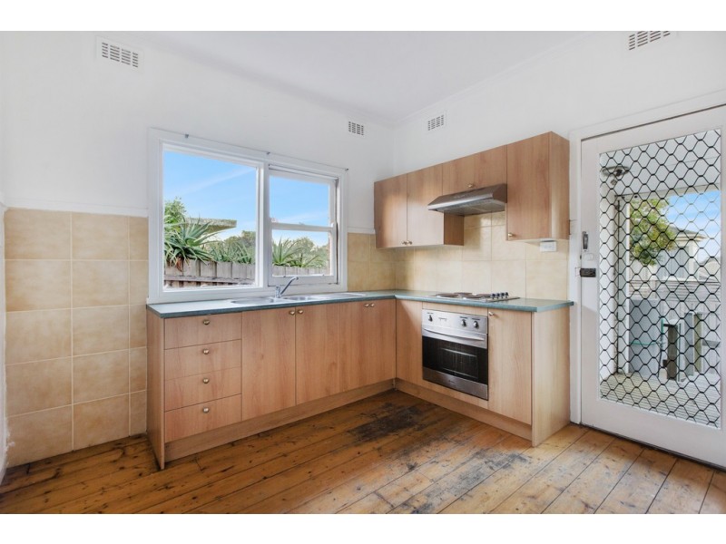 1 and 2/486 Station Street, Carrum VIC 3197