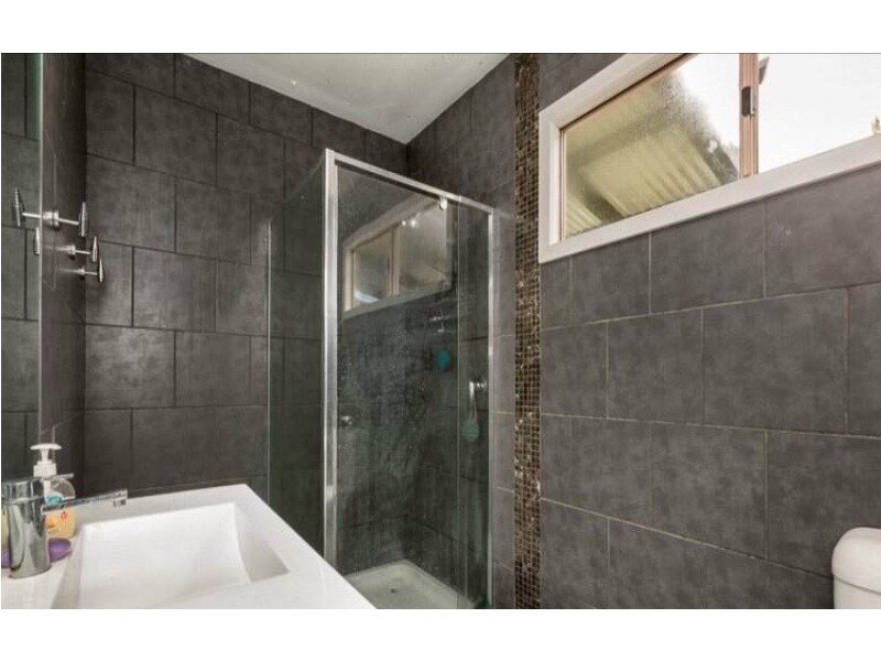 2 Jarrah Court, Frankston North VIC 3200