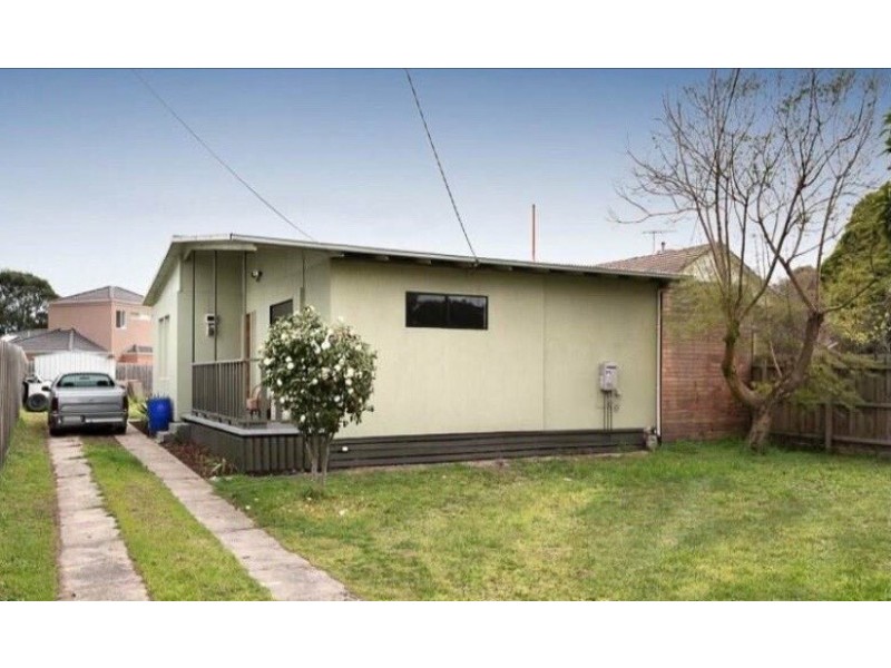 2 Jarrah Court, Frankston North VIC 3200