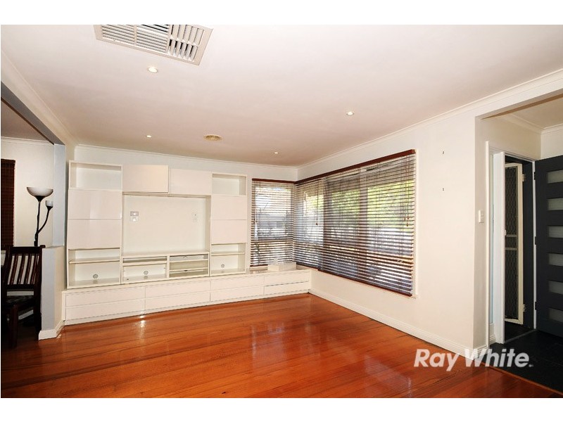 74 Woolston Drive, Frankston South VIC 3199