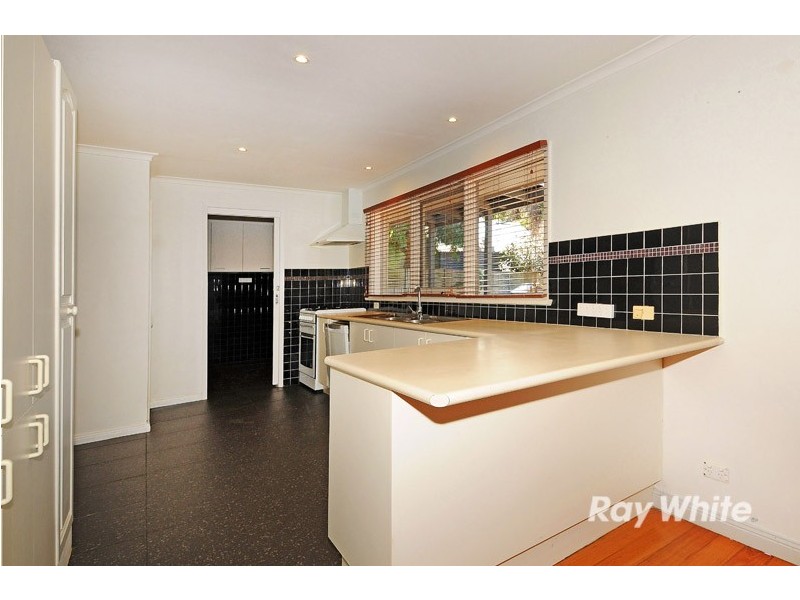 74 Woolston Drive, Frankston South VIC 3199