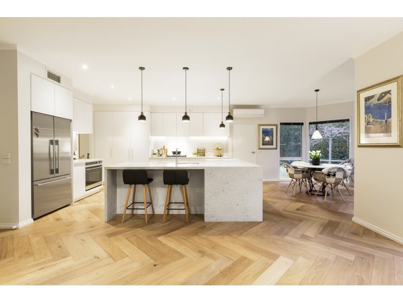 5 Carnea Close, Frankston South VIC 3199