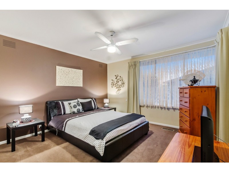 3 Giselle Court, Frankston VIC 3199