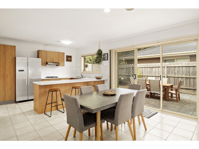 6/55 McClelland Drive, Skye VIC 3977