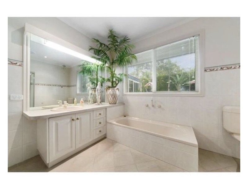 44 Kenilworth Avenue, Frankston VIC 3199