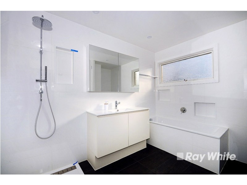 11 Coral Street, Frankston VIC 3199