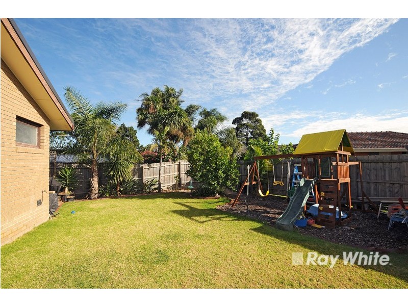 11 Coral Street, Frankston VIC 3199