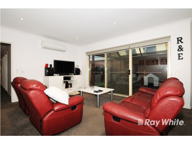 3/30 Gairloch Drive, Frankston VIC 3199