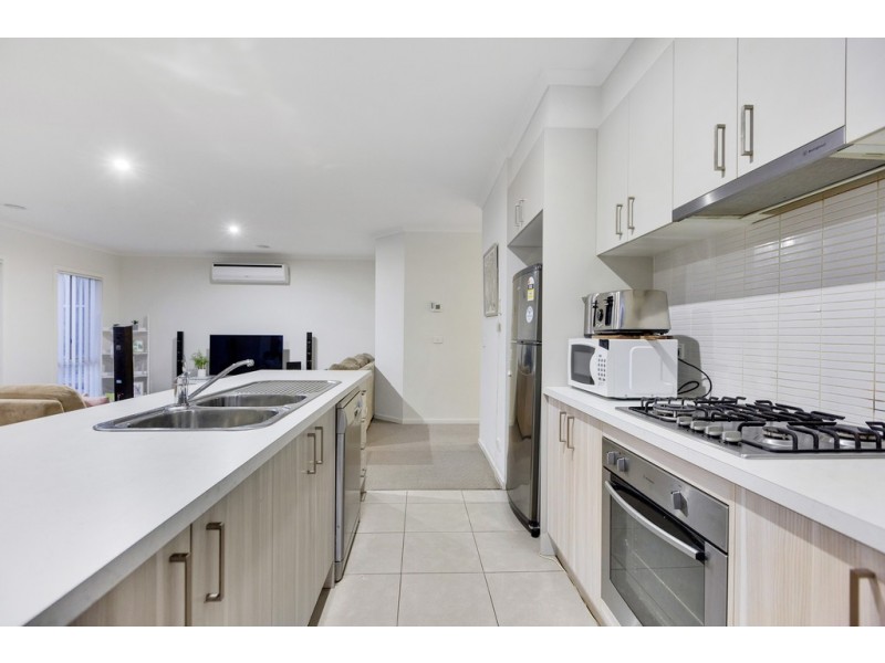 2/105 McMahons Road, Frankston VIC 3199